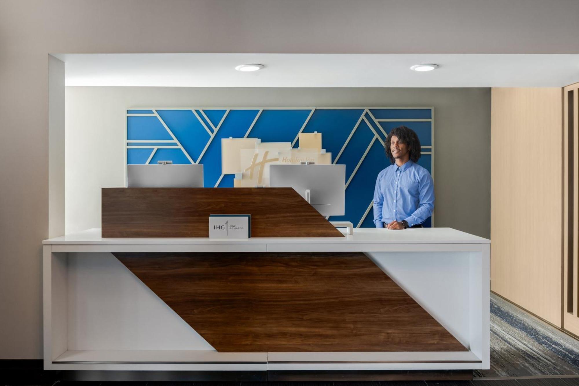 Holiday Inn Express Hotel & Suites Bentonville By Ihg Extérieur photo