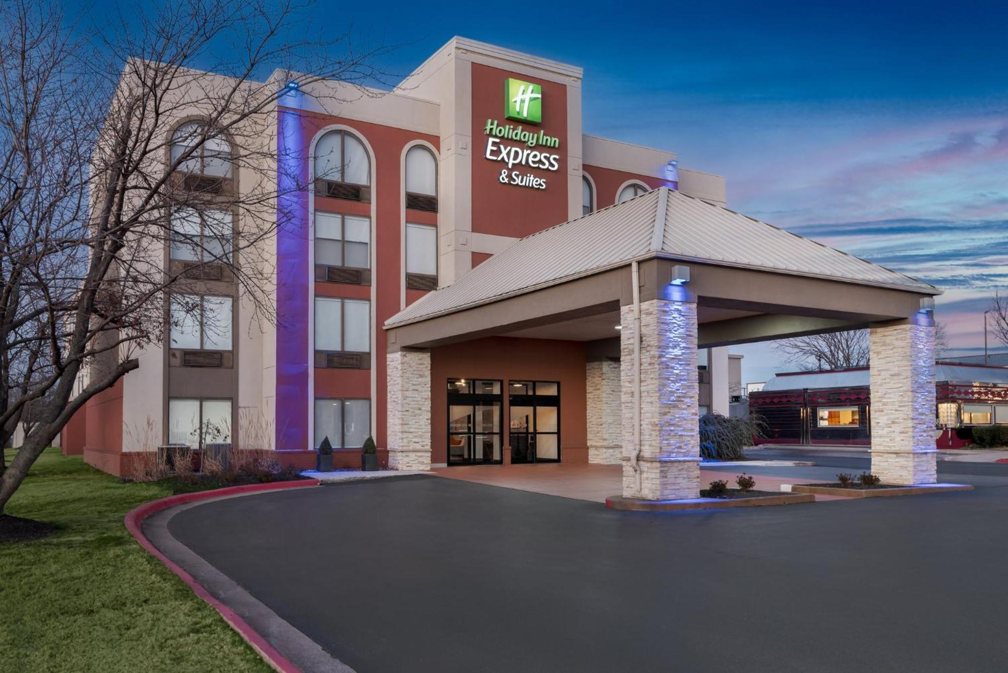 Holiday Inn Express Hotel & Suites Bentonville By Ihg Extérieur photo