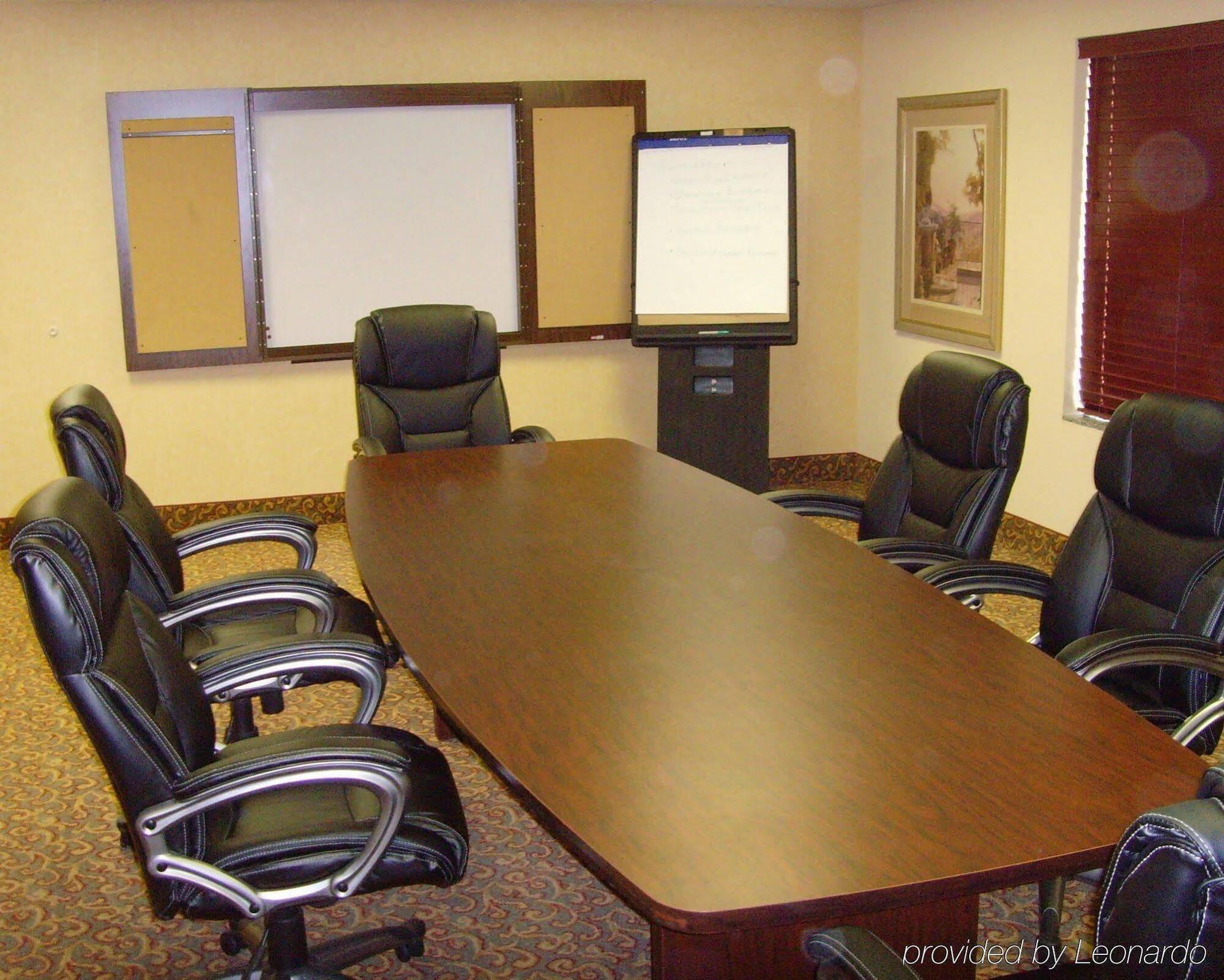 Holiday Inn Express Hotel & Suites Bentonville By Ihg Extérieur photo